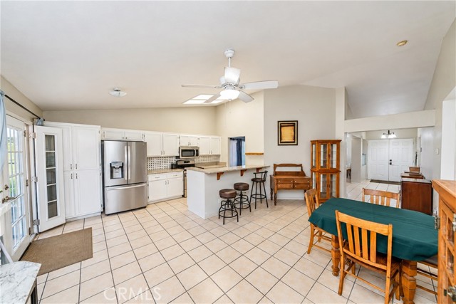 14574 Lilac Rd, Adelanto, CA 92301 photo 9