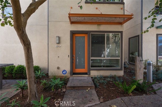 Detail Gallery Image 8 of 56 For 1807 Coastal Way, Costa Mesa,  CA 92627 - 2 Beds | 2/2 Baths