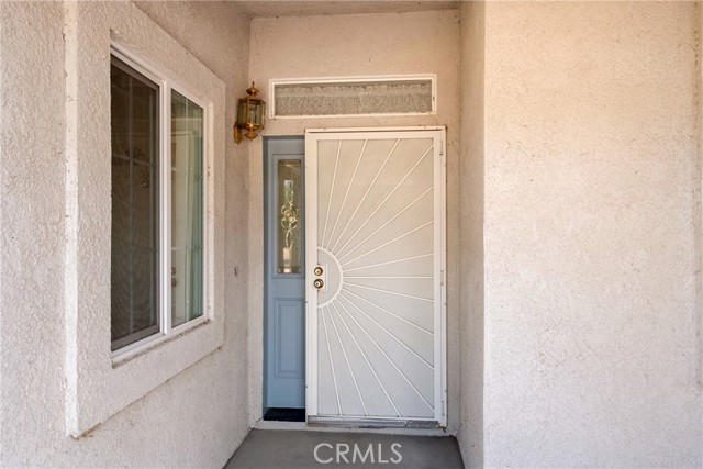 Detail Gallery Image 2 of 31 For 19111 Sahale Ln, Apple Valley,  CA 92307 - 3 Beds | 2 Baths