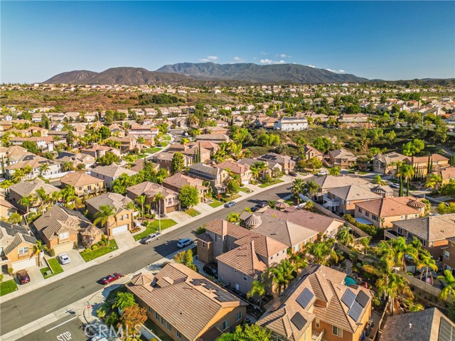 Detail Gallery Image 38 of 39 For 33422 Scarborough, Temecula,  CA 92592 - 5 Beds | 3/1 Baths