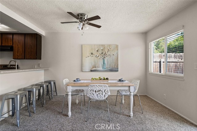 Detail Gallery Image 10 of 27 For 989 Flying V St, Chico,  CA 95928 - 2 Beds | 1 Baths