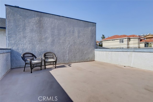 2010 Clark Lane, Redondo Beach, California 90278, 3 Bedrooms Bedrooms, ,2 BathroomsBathrooms,Residential,Sold,Clark Lane,SB22078491