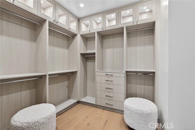 Detail Gallery Image 42 of 58 For 520 11th St, Huntington Beach,  CA 92648 - 3 Beds | 3/1 Baths