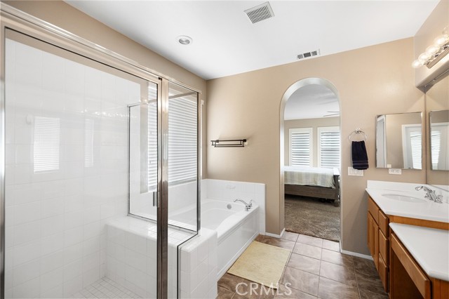 Detail Gallery Image 33 of 62 For 33713 Pebble Brook Cir, Temecula,  CA 92592 - 4 Beds | 3 Baths