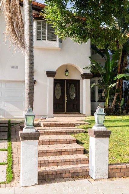 Detail Gallery Image 3 of 60 For 4115 Laurelgrove Ave, Studio City,  CA 91604 - 5 Beds | 3/1 Baths