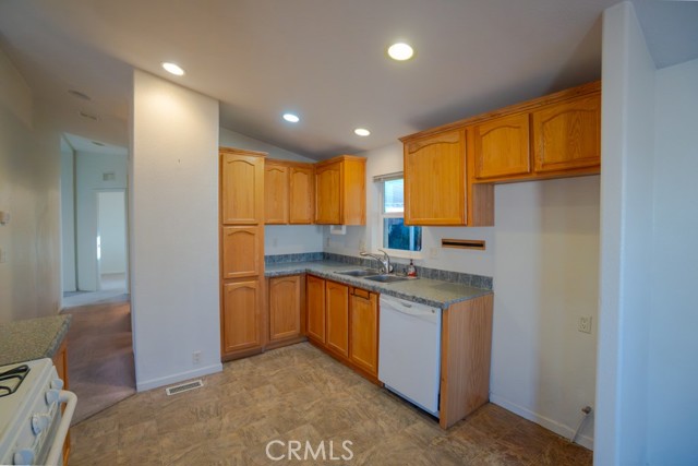 Detail Gallery Image 13 of 46 For 20683 Waalew #183,  Apple Valley,  CA 92307 - 3 Beds | 2 Baths