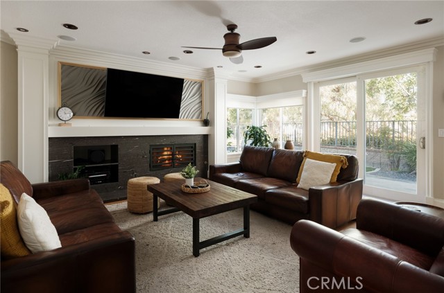 Detail Gallery Image 17 of 44 For 28871 Walnut Grove, Mission Viejo,  CA 92692 - 5 Beds | 4 Baths