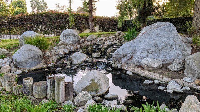 Detail Gallery Image 34 of 36 For 1975 W Ebbtide Way, Anaheim,  CA 92801 - 2 Beds | 2 Baths