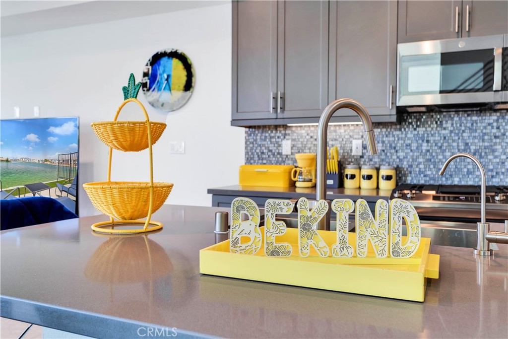 MLS #CV25246460 image #11