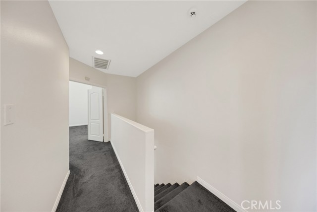 408 W Queen Street, Inglewood CA: https://media.crmls.org/medias/ec10f8e6-06af-4aee-bcea-54389603aa74.jpg