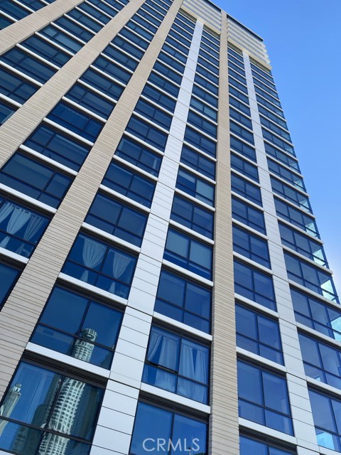 Detail Gallery Image 2 of 27 For 400 S Broadway #1302,  Los Angeles,  CA 90013 - 1 Beds | 1 Baths