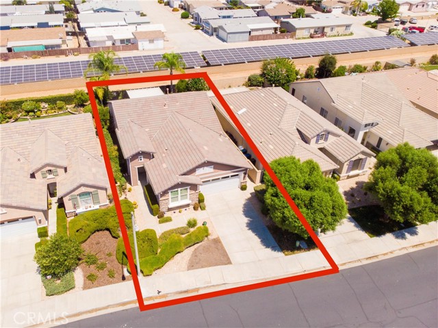 26112 Palm Breeze Lane, Menifee CA: https://media.crmls.org/medias/ec128bb7-0a4f-4a3e-b3fe-fc81fd372a10.jpg