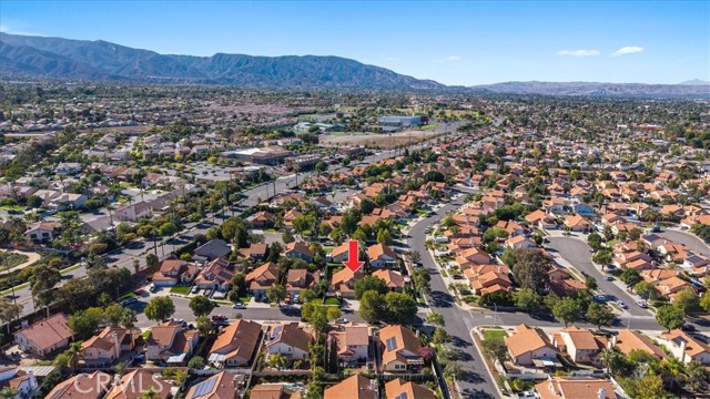 Detail Gallery Image 35 of 39 For 2208 Coachman Cir, Corona,  CA 92881 - 5 Beds | 3 Baths