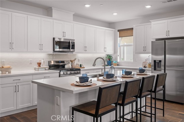 Image 8 of 42 For 4129 Daisy Lane