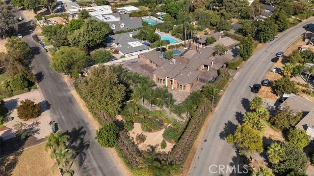 8817 Louise Avenue, Sherwood Forest CA: https://media.crmls.org/medias/ec14b198-1297-4fe7-9831-6a8163fce685.jpg