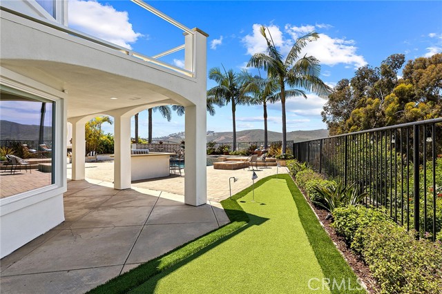1110 Novilunio, San Clemente CA: https://media.crmls.org/medias/ec14bffc-7cd4-48af-8d60-a3ce13dfefbc.jpg