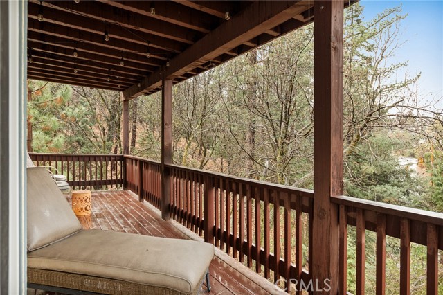 Detail Gallery Image 19 of 20 For 1419 Calgary, Lake Arrowhead,  CA 92352 - 3 Beds | 2/1 Baths