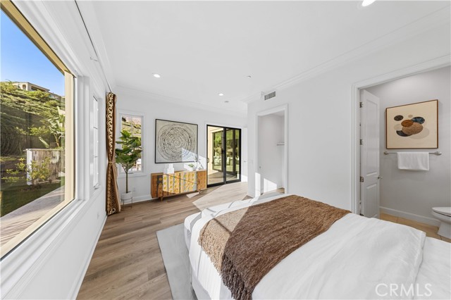 Detail Gallery Image 40 of 74 For 111 Great Oak, Irvine,  CA 92602 - 5 Beds | 5/1 Baths