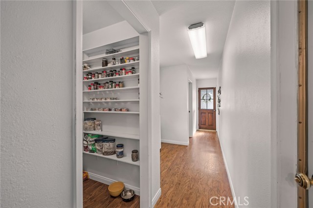 Detail Gallery Image 11 of 57 For 39804 Pine Bench, Yucaipa,  CA 92399 - 4 Beds | 3 Baths