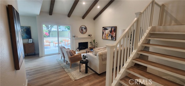 Detail Gallery Image 16 of 33 For 519 Amber Dr, Huntington Beach,  CA 92648 - 3 Beds | 2/1 Baths