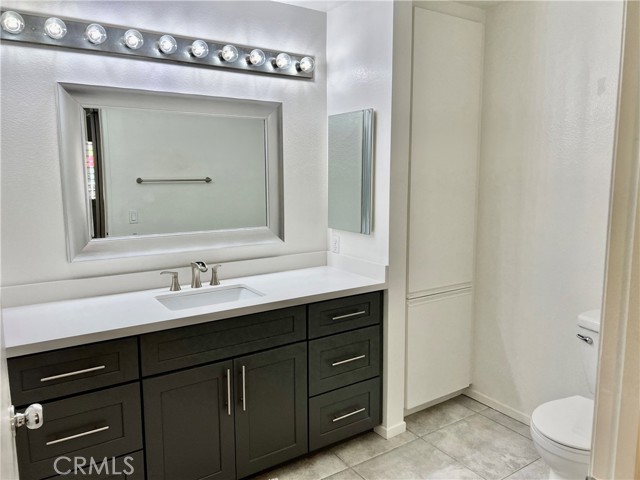 Detail Gallery Image 20 of 35 For 28 Villa Point Dr, Newport Beach,  CA 92660 - 2 Beds | 2 Baths