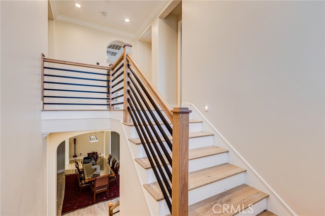 18 Elissa Lane, Ladera Ranch CA: https://media.crmls.org/medias/ec1b1224-2c9e-4b02-af66-2eec18b028f7.jpg