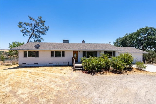 75463 Ranchita Avenue, San Miguel CA: https://media.crmls.org/medias/ec1b40a2-99b9-4d1e-84c2-2adc78b08d68.jpg