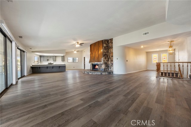 Detail Gallery Image 7 of 73 For 29611 Bonanza, Canyon Lake,  CA 92587 - 5 Beds | 4 Baths