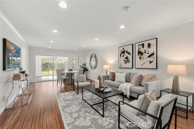 Front Image Thumbnail for CRPW26079959