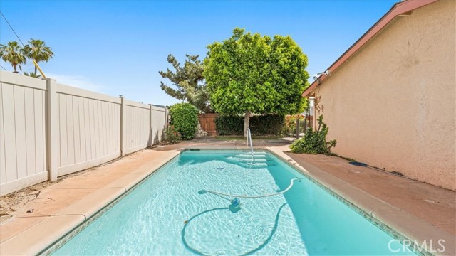 Detail Gallery Image 32 of 42 For 27196 10th Street, Highland,  CA 92346 - 3 Beds | 2 Baths