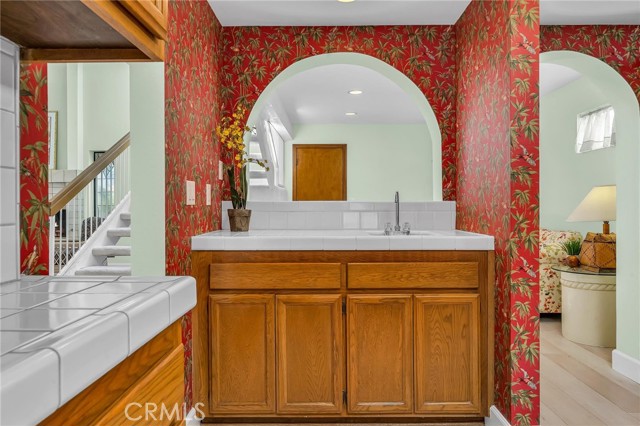 2204 Curtis Avenue, Redondo Beach, California 90278, 3 Bedrooms Bedrooms, ,2 BathroomsBathrooms,Residential,Sold,Curtis,PV22044029