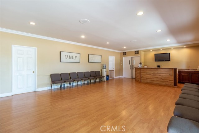 10335 La Tuna Canyon Road photo 7