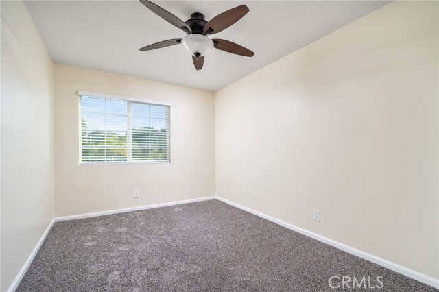 Detail Gallery Image 19 of 49 For 1402 Daylily St, Upland,  CA 91784 - 3 Beds | 2/1 Baths