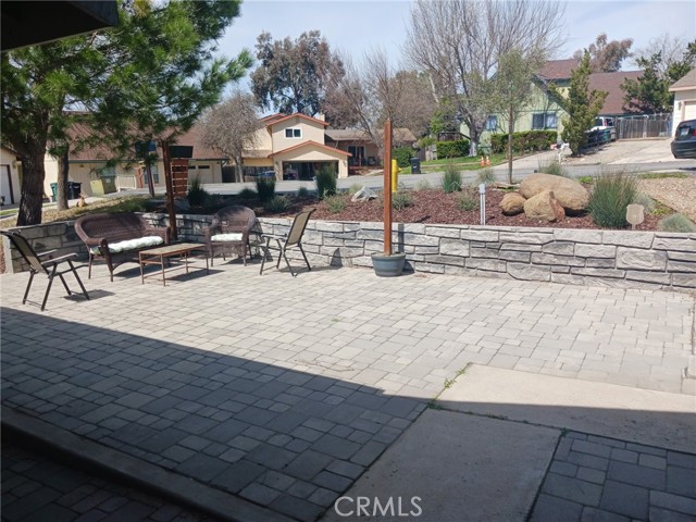 Detail Gallery Image 6 of 17 For 2822 Black Horse Ln, Paso Robles,  CA 93446 - 3 Beds | 2 Baths