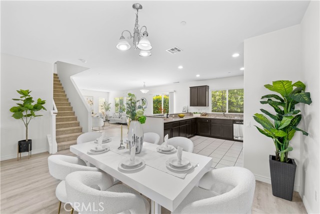 Detail Gallery Image 6 of 33 For 16502 Cadence Ln, Fontana,  CA 92336 - 3 Beds | 2/1 Baths