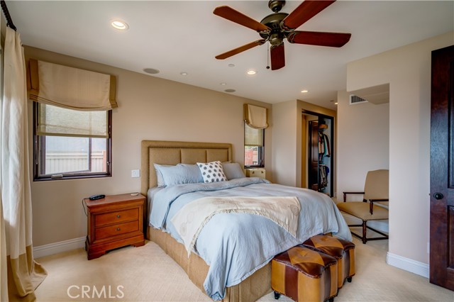 1724 Esplanade, Redondo Beach, California 90277, 3 Bedrooms Bedrooms, ,1 BathroomBathrooms,Residential,Sold,Esplanade,SB21185823