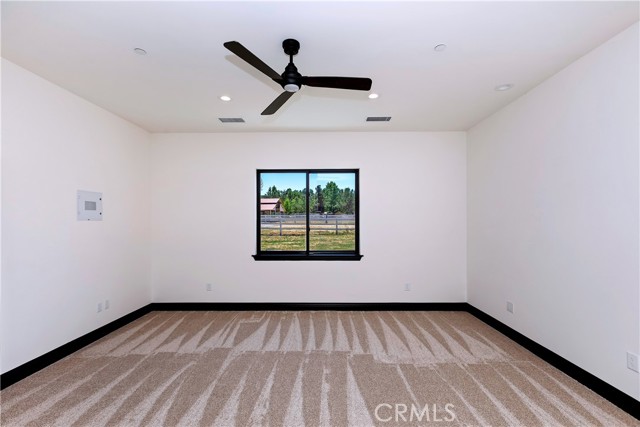 Detail Gallery Image 42 of 68 For 17370 Rodeo Rd, Lake Elsinore,  CA 92530 - 4 Beds | 3/1 Baths