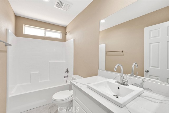 20020 Symeron Road, Apple Valley CA: https://media.crmls.org/medias/ec20624b-7ad7-47b7-bb95-dc00989e4c18.jpg