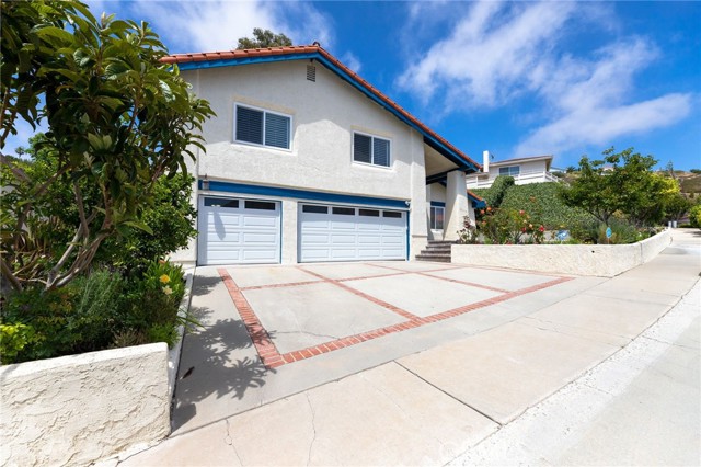 30358 Via Rivera, Rancho Palos Verdes, California 90275, 4 Bedrooms Bedrooms, ,3 BathroomsBathrooms,Residential,Sold,Via Rivera,SB22144929