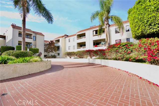 Detail Gallery Image 17 of 20 For 700 W 3rd St #A108,  Santa Ana,  CA 92701 - 2 Beds | 2 Baths