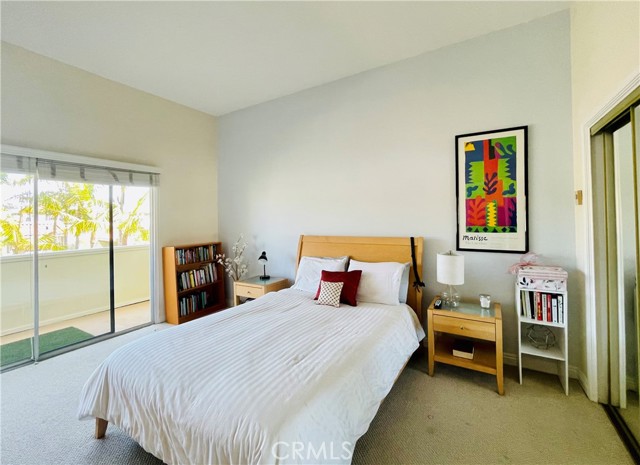 427 2nd Street, Hermosa Beach, California 90254, 3 Bedrooms Bedrooms, ,2 BathroomsBathrooms,Residential,Sold,2nd,SB22149099