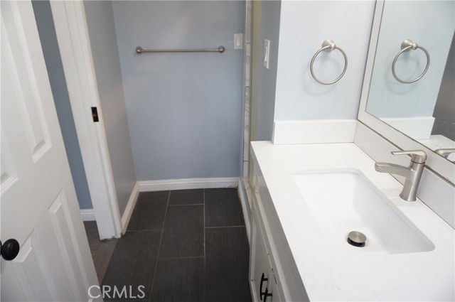 10109 Noble Avenue, Mission Hills (San Fernando) CA: https://media.crmls.org/medias/ec20a092-6564-462b-b429-dca5238ca038.jpg