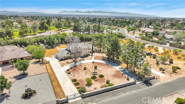 Detail Gallery Image 51 of 61 For 19775 Symeron Rd, Apple Valley,  CA 92307 - 3 Beds | 3/1 Baths