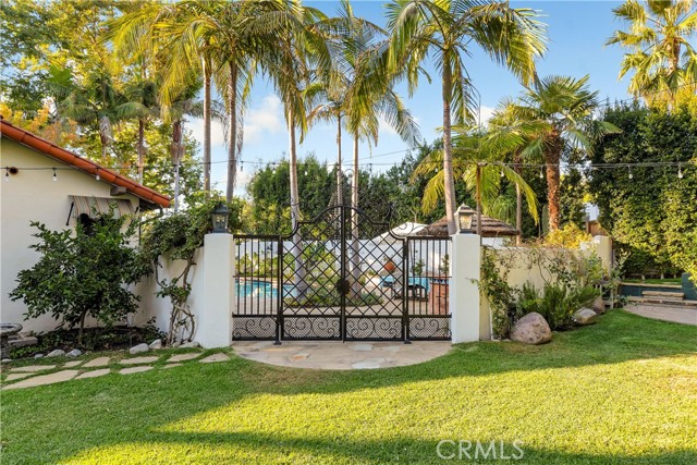 Detail Gallery Image 28 of 53 For 11572 Cielo Pl, North Tustin,  CA 92705 - 4 Beds | 3/1 Baths