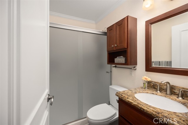 2301 Via Puerta, Laguna Woods CA: https://media.crmls.org/medias/ec21f69e-2e9e-460b-b50a-bdce1e0e6401.jpg