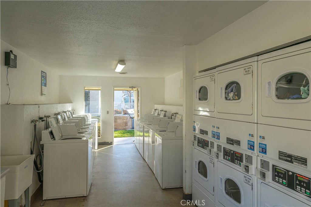 432 Edgehill Lane 83