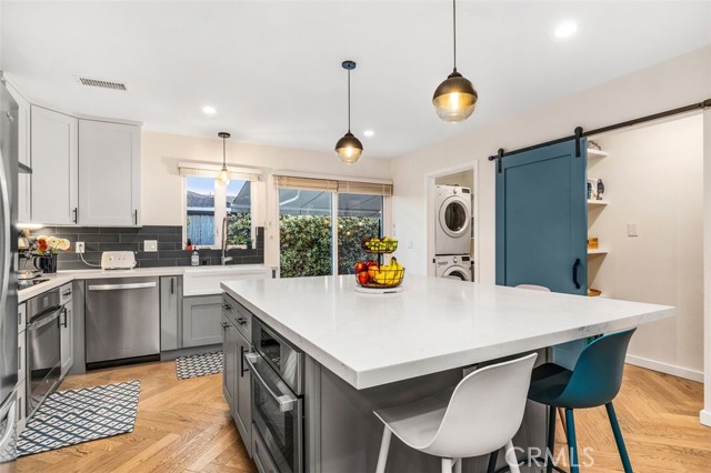 Image 10 of 26 For 21225 Kent Avenue