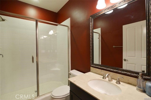 Detail Gallery Image 11 of 14 For 308 Bronze, Irvine,  CA 92618 - 4 Beds | 3 Baths