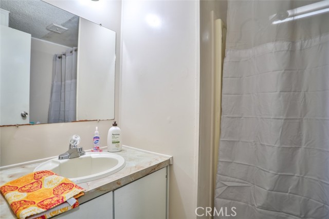 Detail Gallery Image 21 of 38 For 1045 N Azusa Ave #26,  Covina,  CA 91722 - 3 Beds | 2 Baths