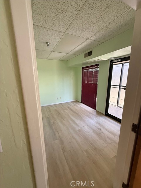 Suite 202